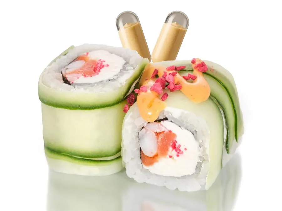 Фреш ролл Малиновый закат с Креветочным соусом