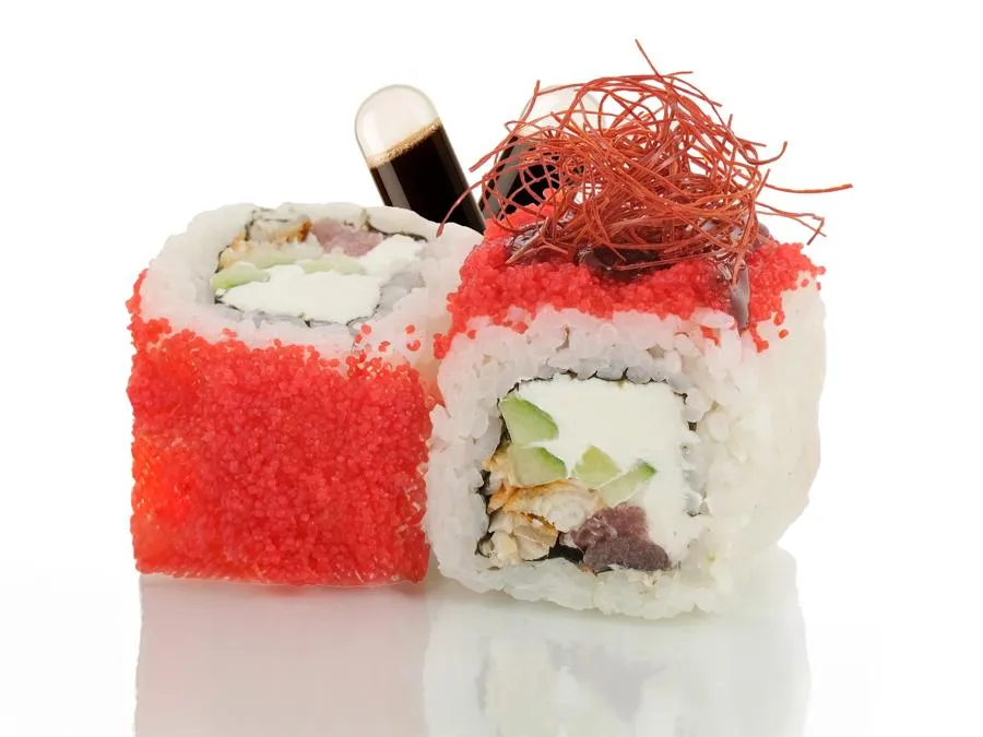 Унаги ролл Угорь-Тунец с Устричным соусом