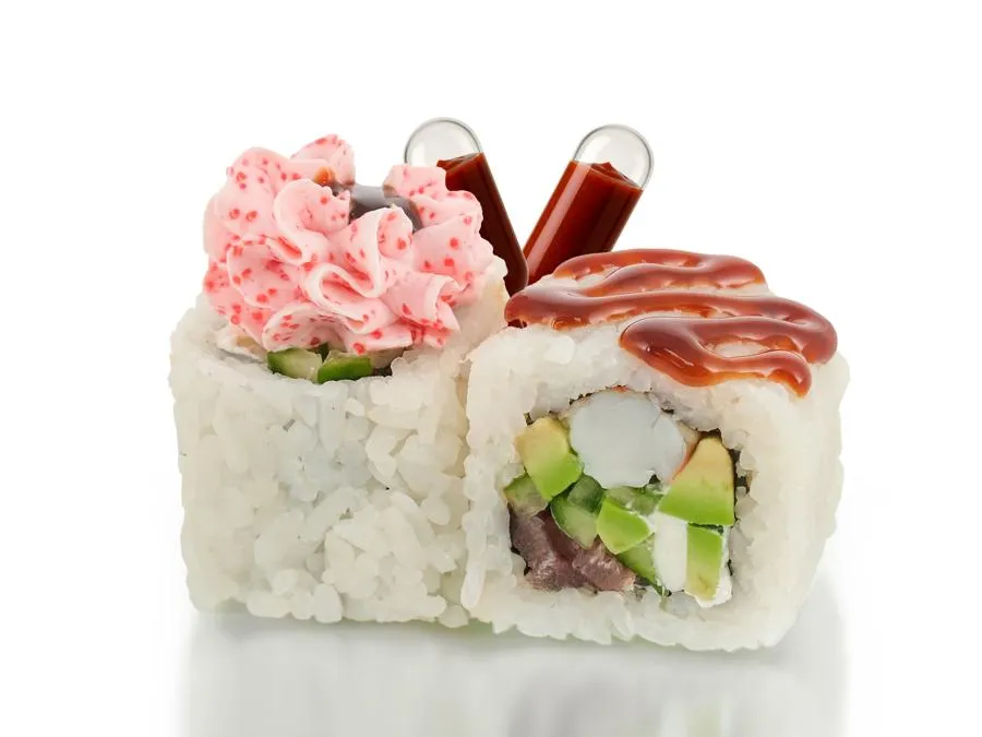 Ролл Лава Креветка-Тунец с соусом Кимчи