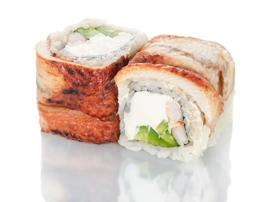 Сливочный Угорь с Устричным соусом